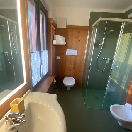 בית חווה Casa Rossa Ai Colli *