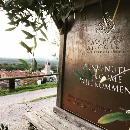 Casa Rossa Ai Colli Séjour à la ferme