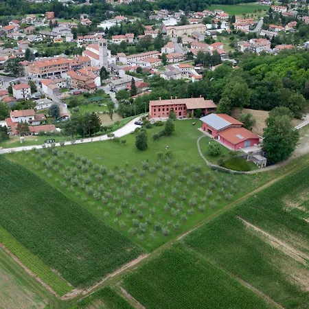 Casa Rossa Ai Colli Séjour à la ferme *