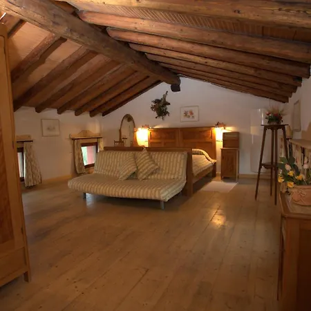 Casa Rossa Ai Colli Séjour à la ferme Ragogna